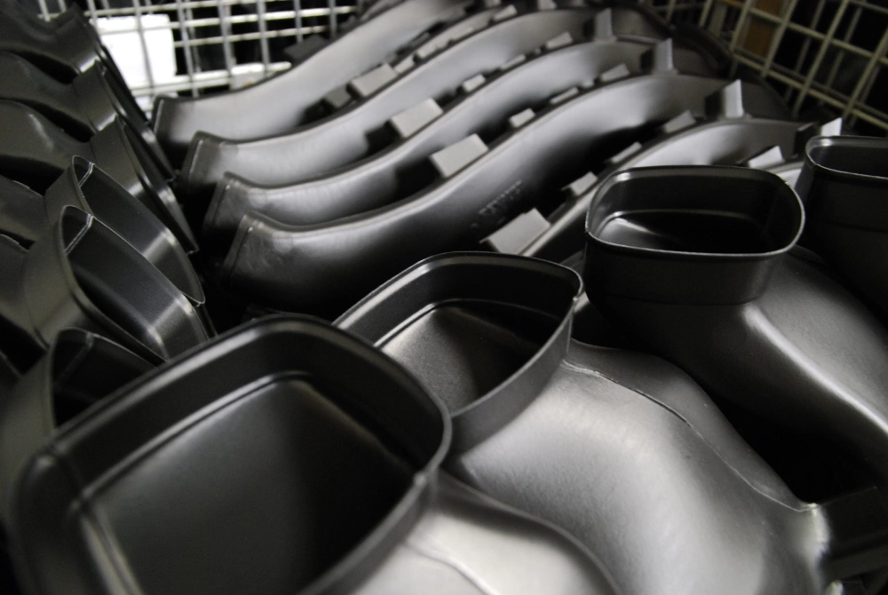 Manufacturer automotive plastic pipe