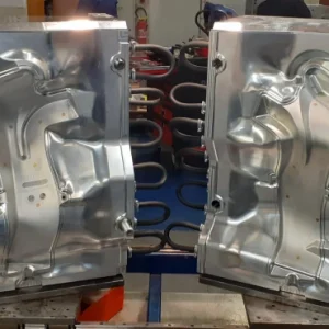 Manufacturer moulds for plastics parts